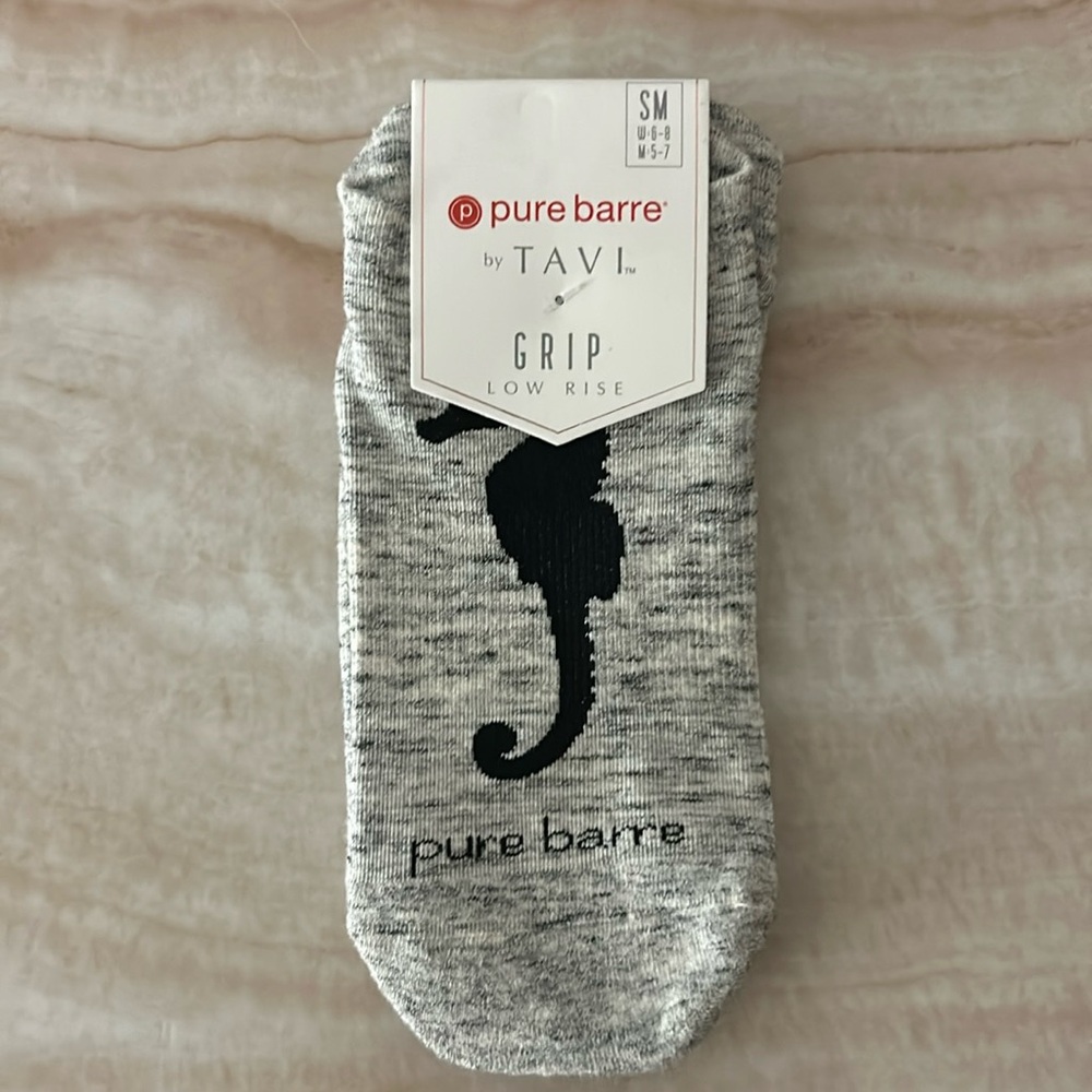 Pure Barre Tavi Sticky Socks w Seahorse